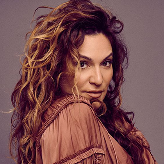 Shoshana Bean 1