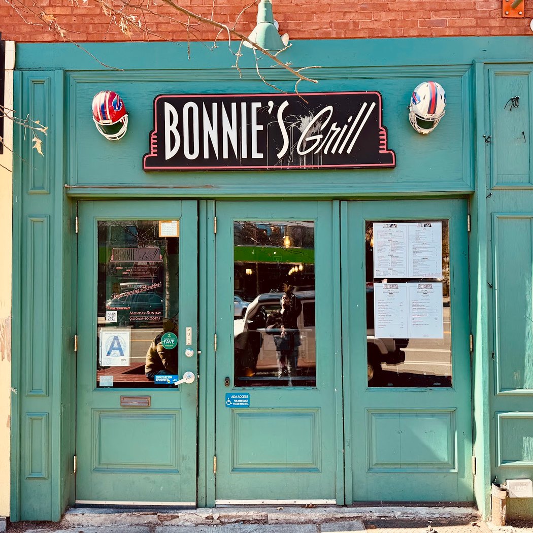 Bonnie's Grill 2