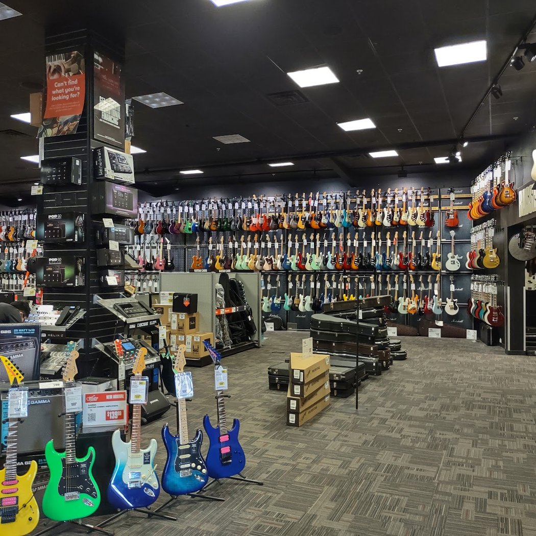 Guitar Center 1