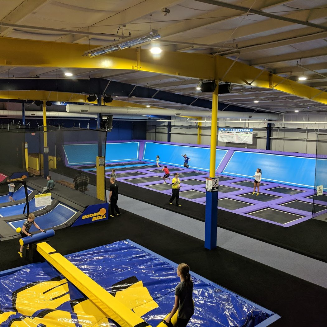 Extreme Air Indoor Trampoline Park 1
