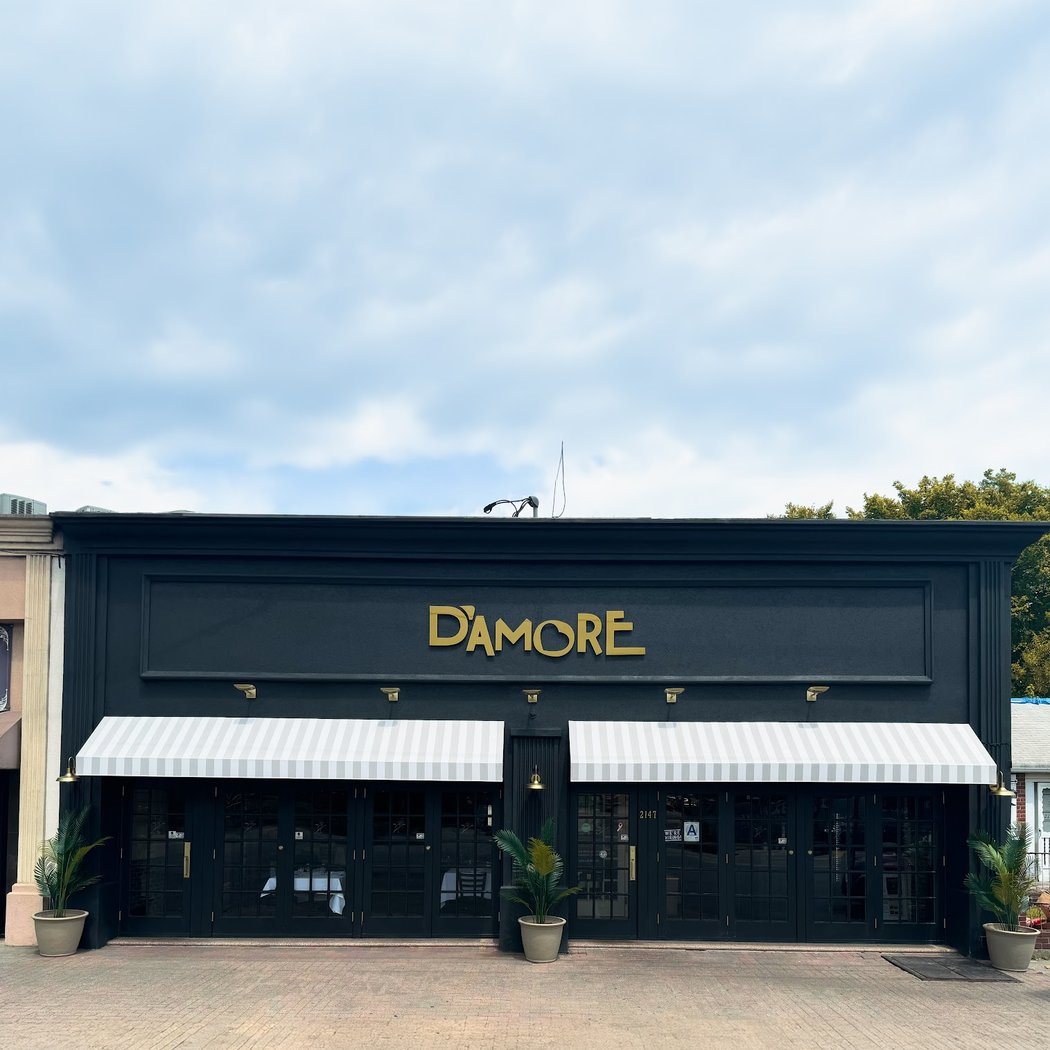 D'Amore , Italian Restaurant, Bar ,Dining & Pizzeria - Mill Basin , Brooklyn, NY 2