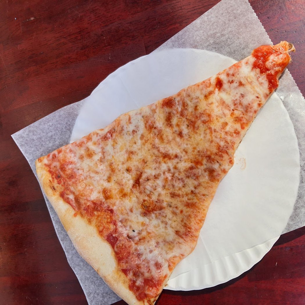 Lunetta Pizza & Restaurant 1