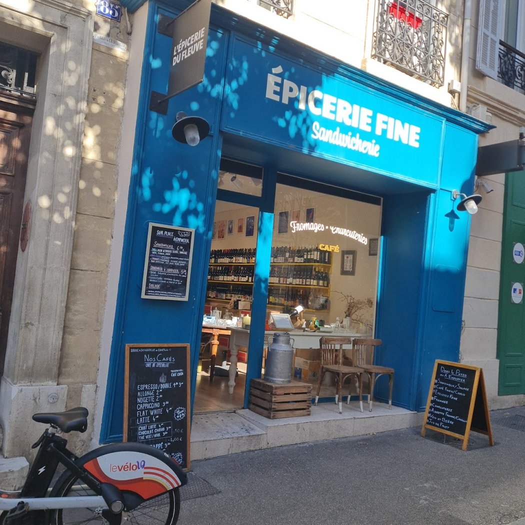 L' épicerie Du Fleuve 2