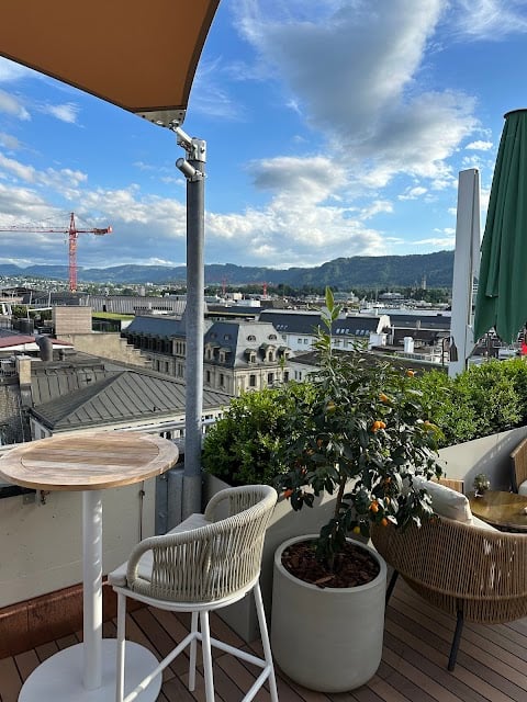 1838 Rooftop Bar 2