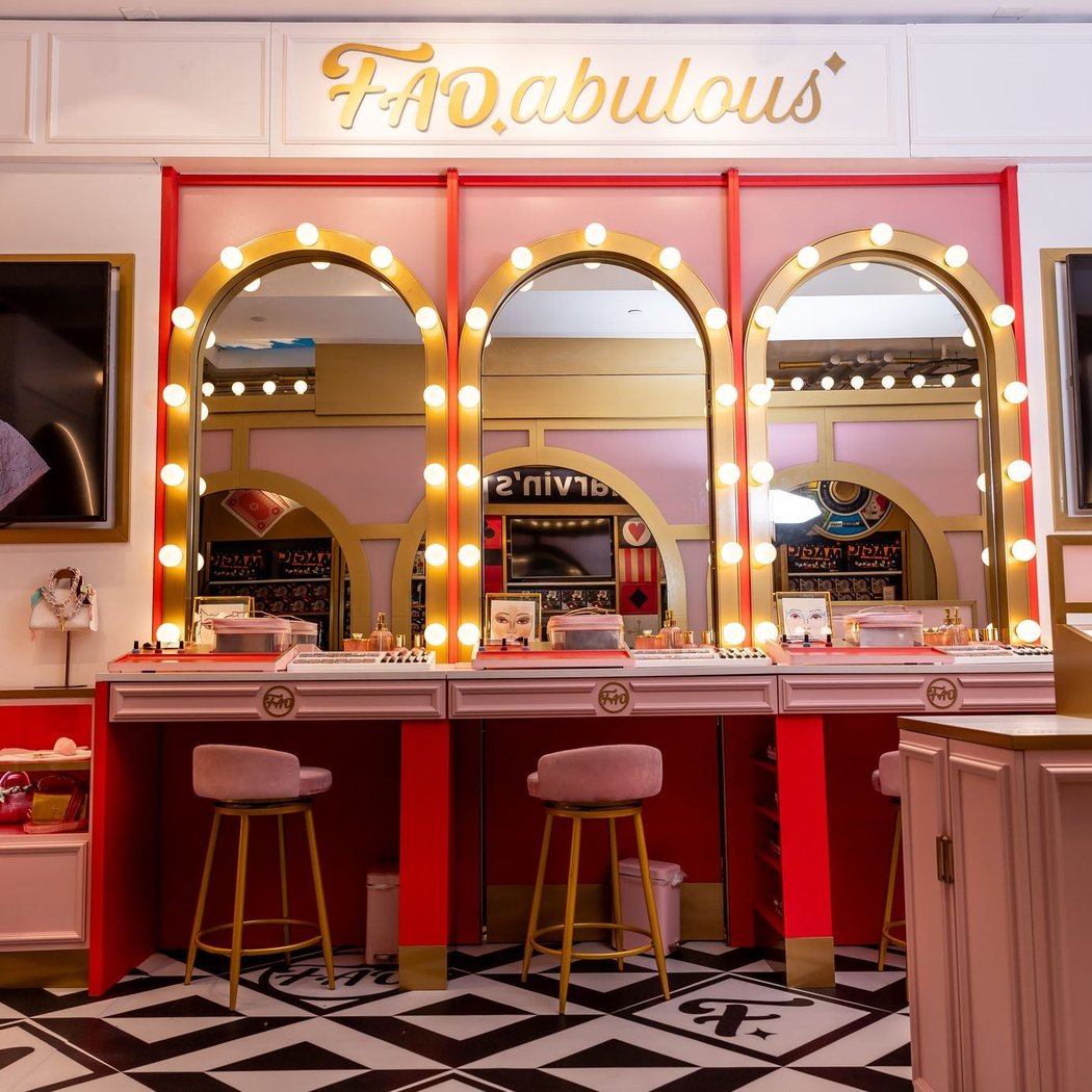 FAO Schwarz 2