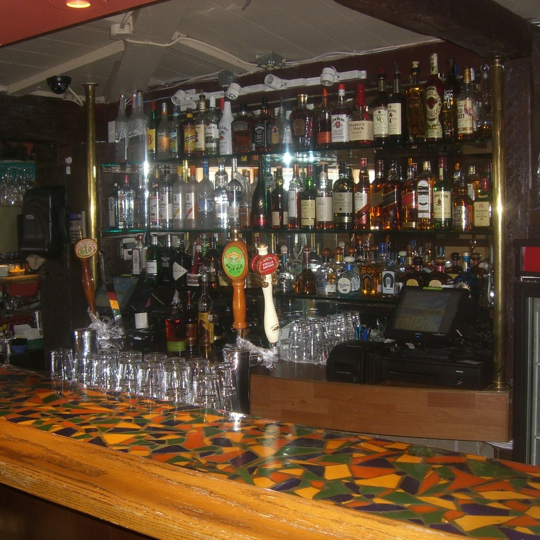 Flying Fish & Grill 2