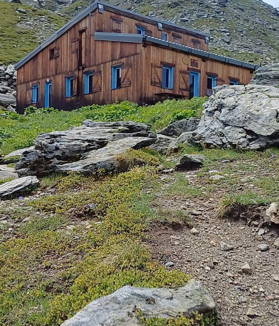 Refuge du plan des Gouilles 2