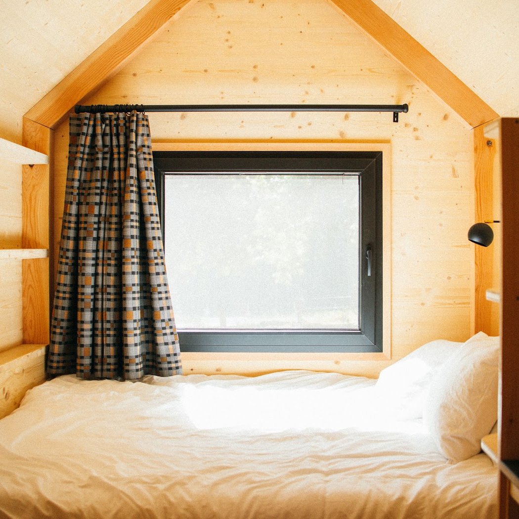Johnson's Beach - Cabins and Campground 3