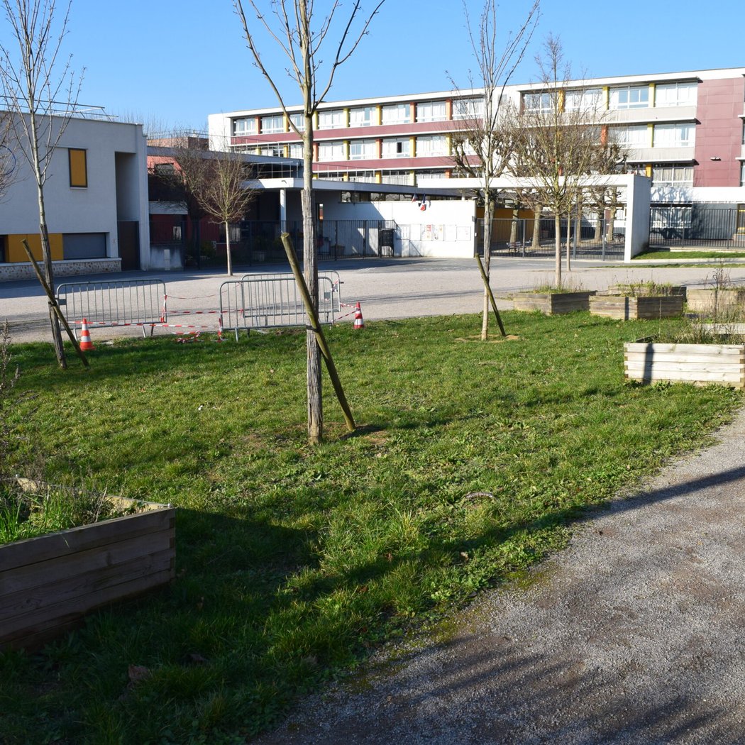 Shurgard Self Storage Fresnes 2
