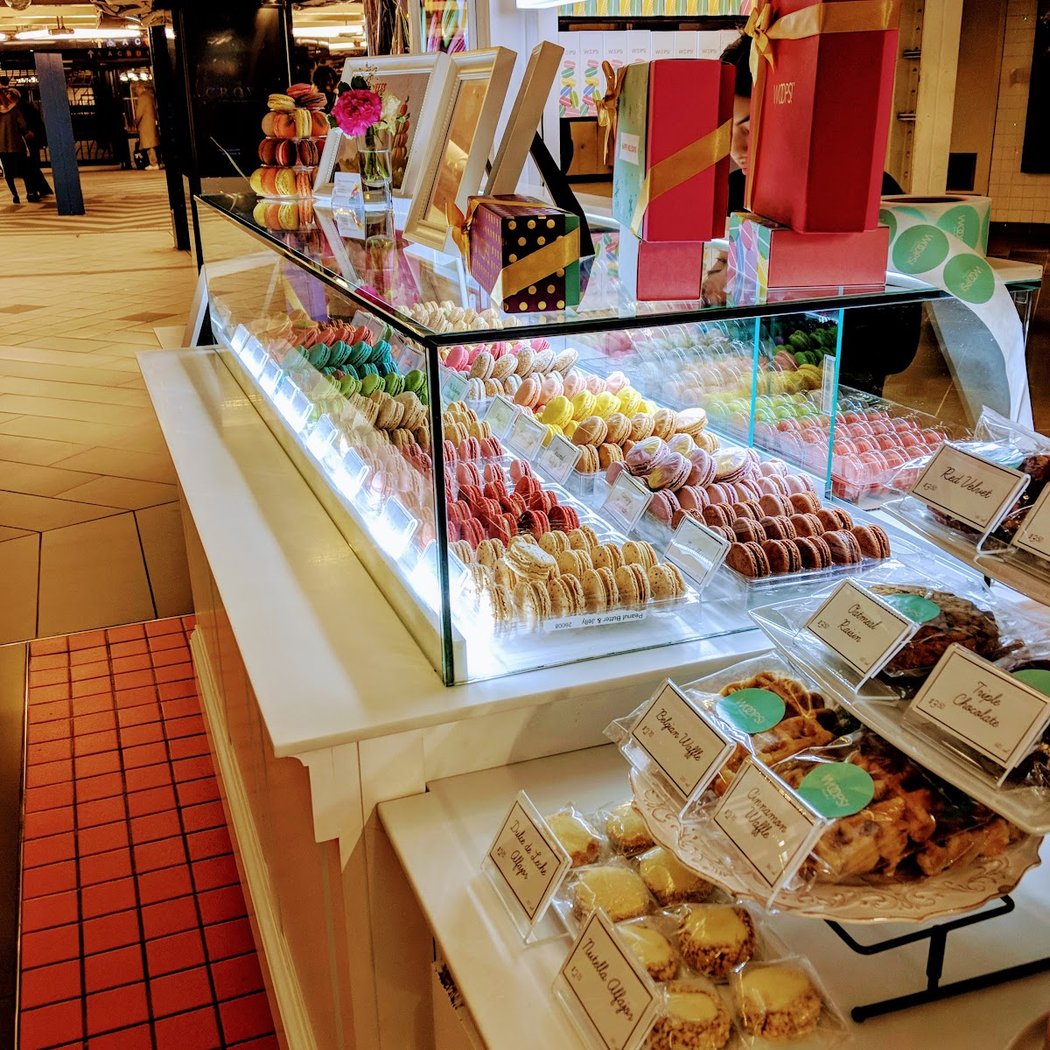 Woops! Macarons & Gifts (Columbus Circle) 2