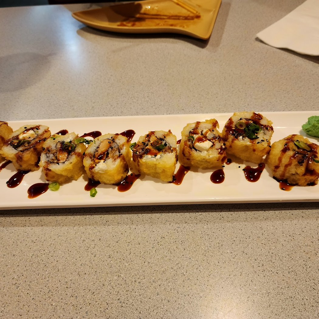 Issho Ni Ramen & Sushi 3