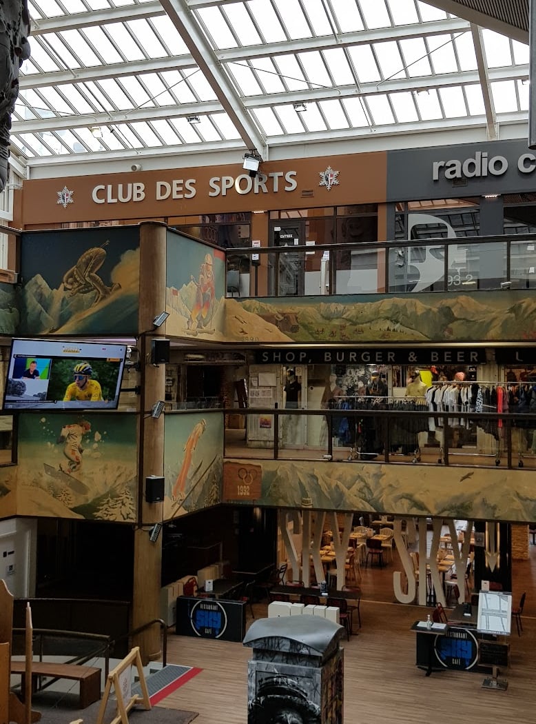 Le Forum 3