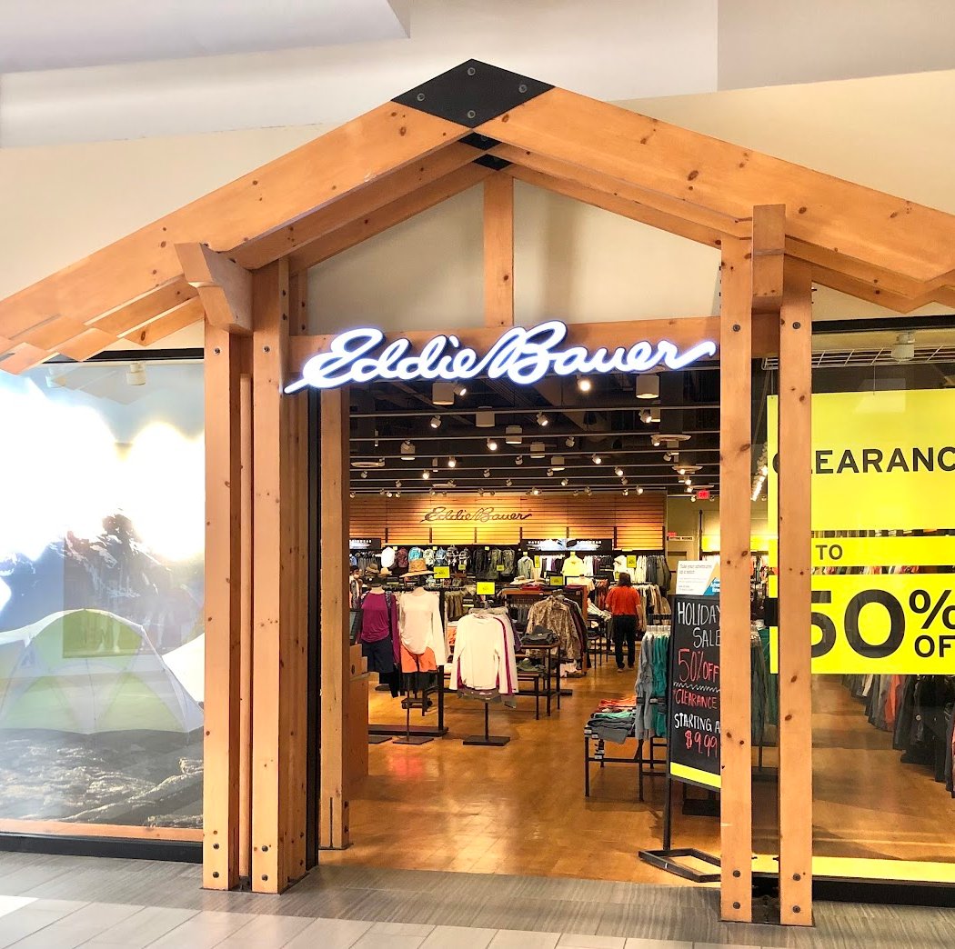 Eddie Bauer Outlet 1
