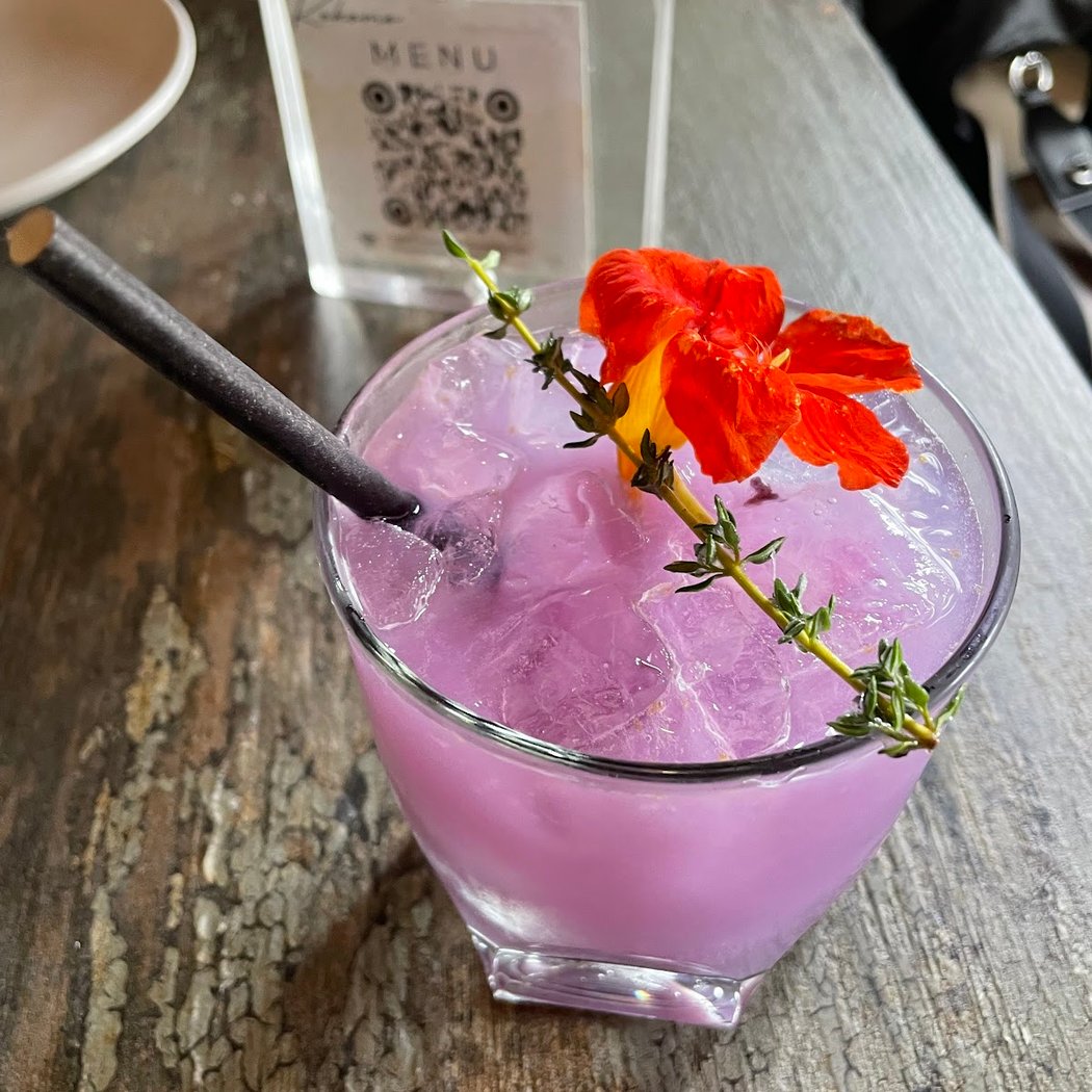Kokomo Restaurant & Lounge 4