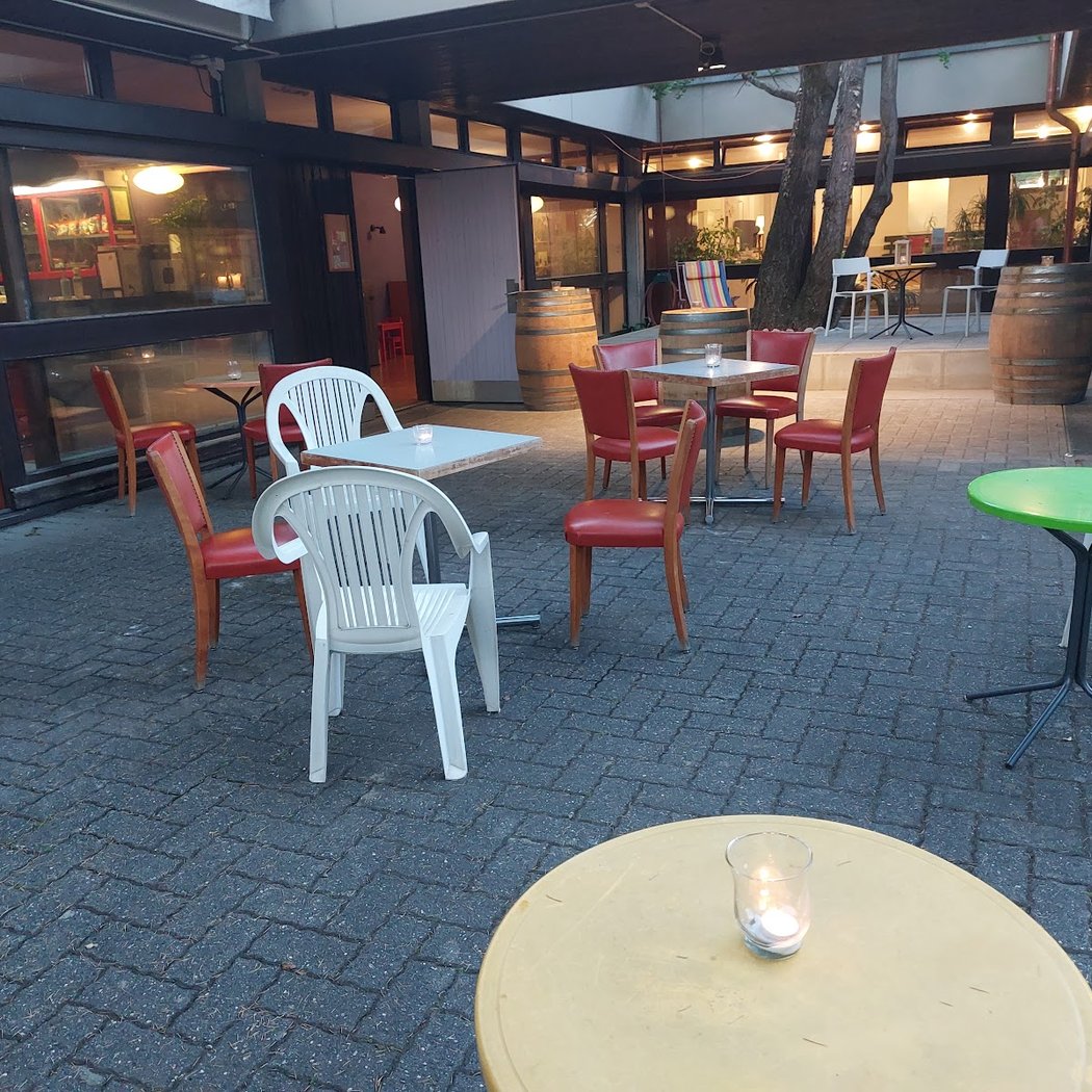 Vide-greniers, brocante, marché aux puces 3
