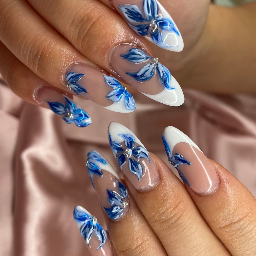J'ADORE NAILS 1