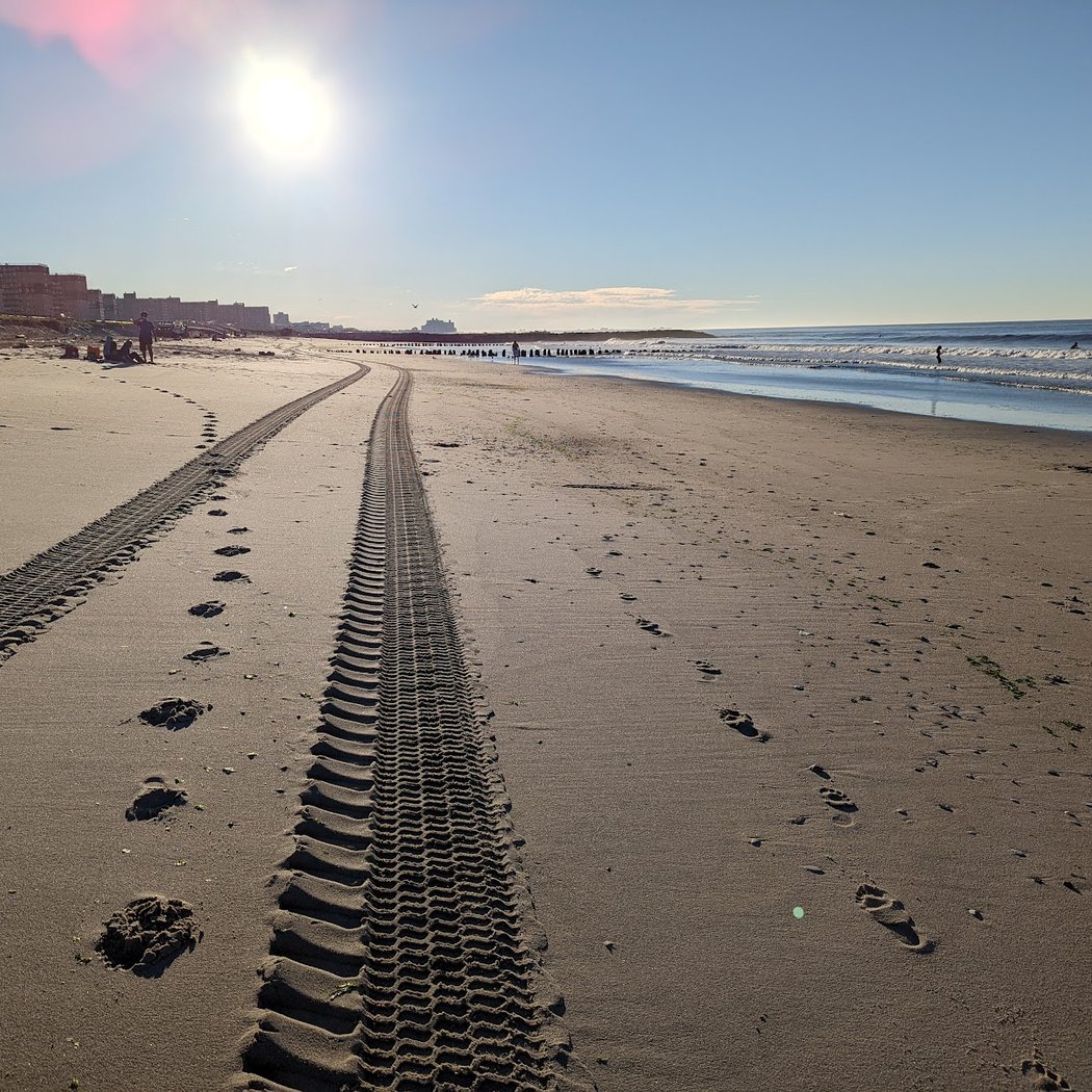 Rockaway Beach Club 3