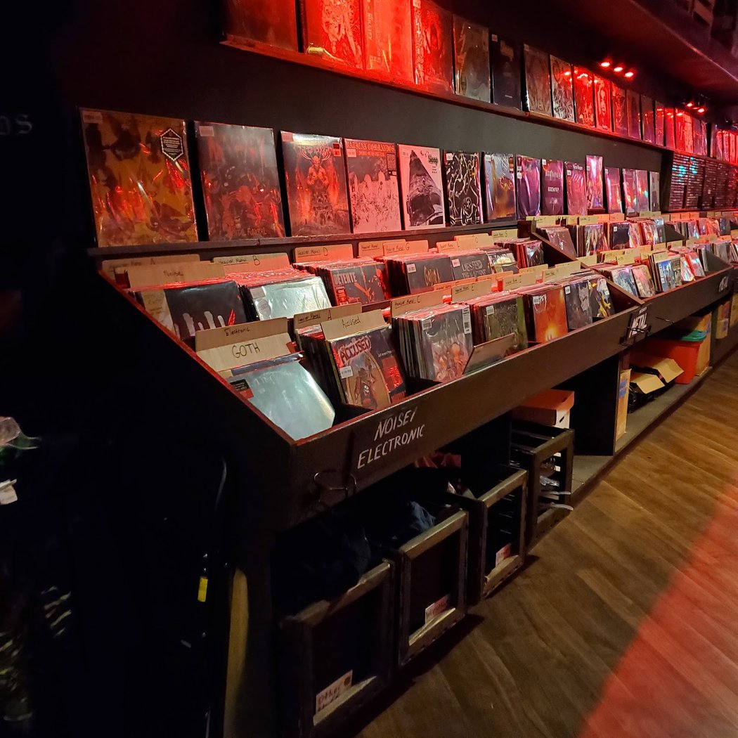 Apollo Exos Records & Beer 3