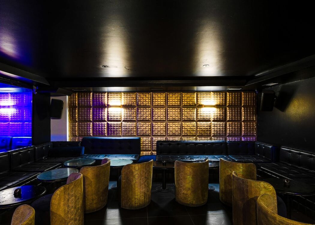 Ruch Bar 4