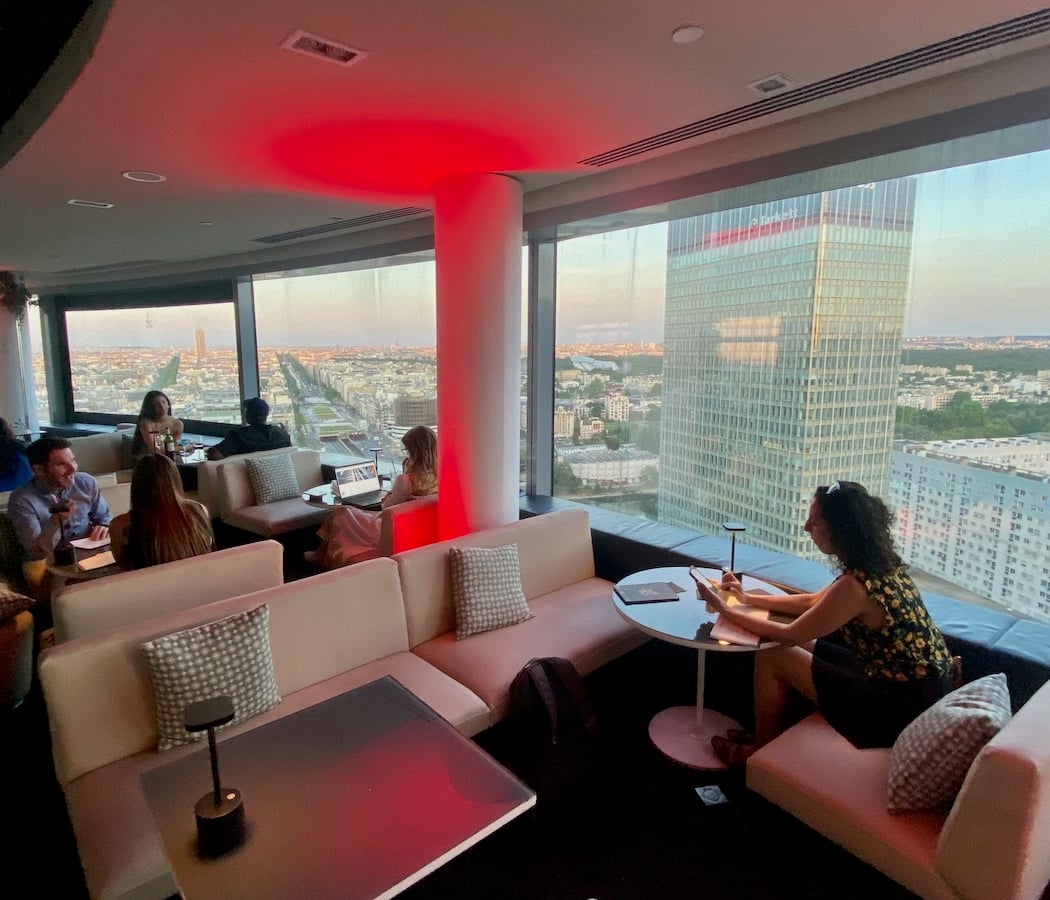 Skyline Paris Lounge & Bar 2