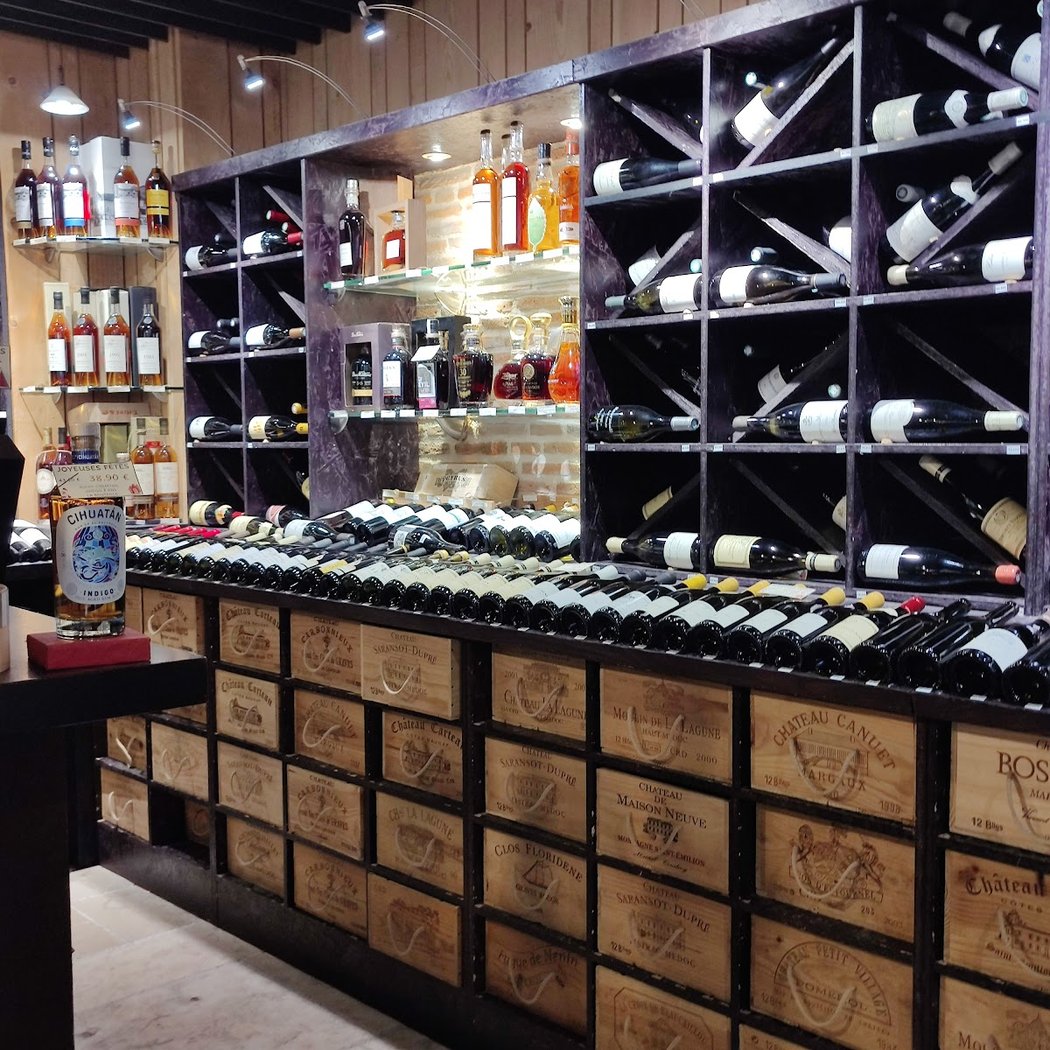 Les Belles Caves Tours, Les Halles 1
