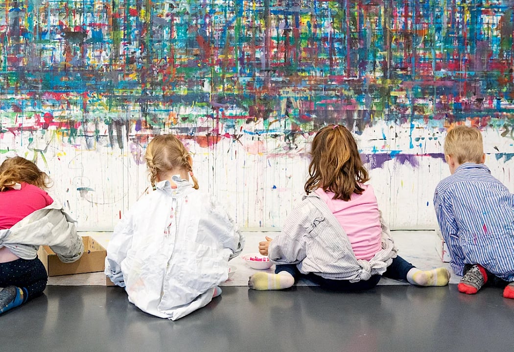 Children -m_name: Children’s workshop on Wednesday: String 1
