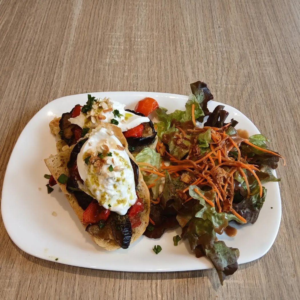 Café Championnet 3