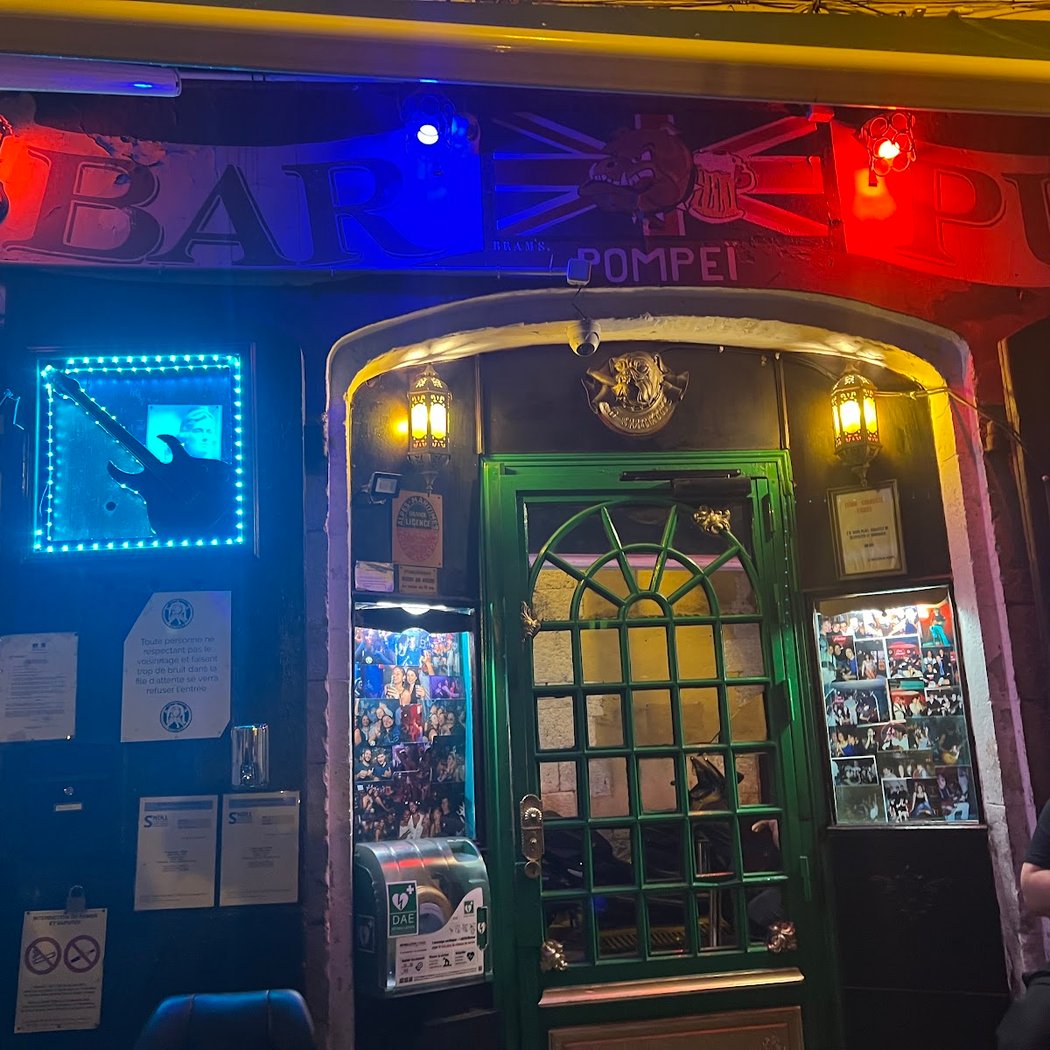 Le Bulldog Pub Pompeï 3