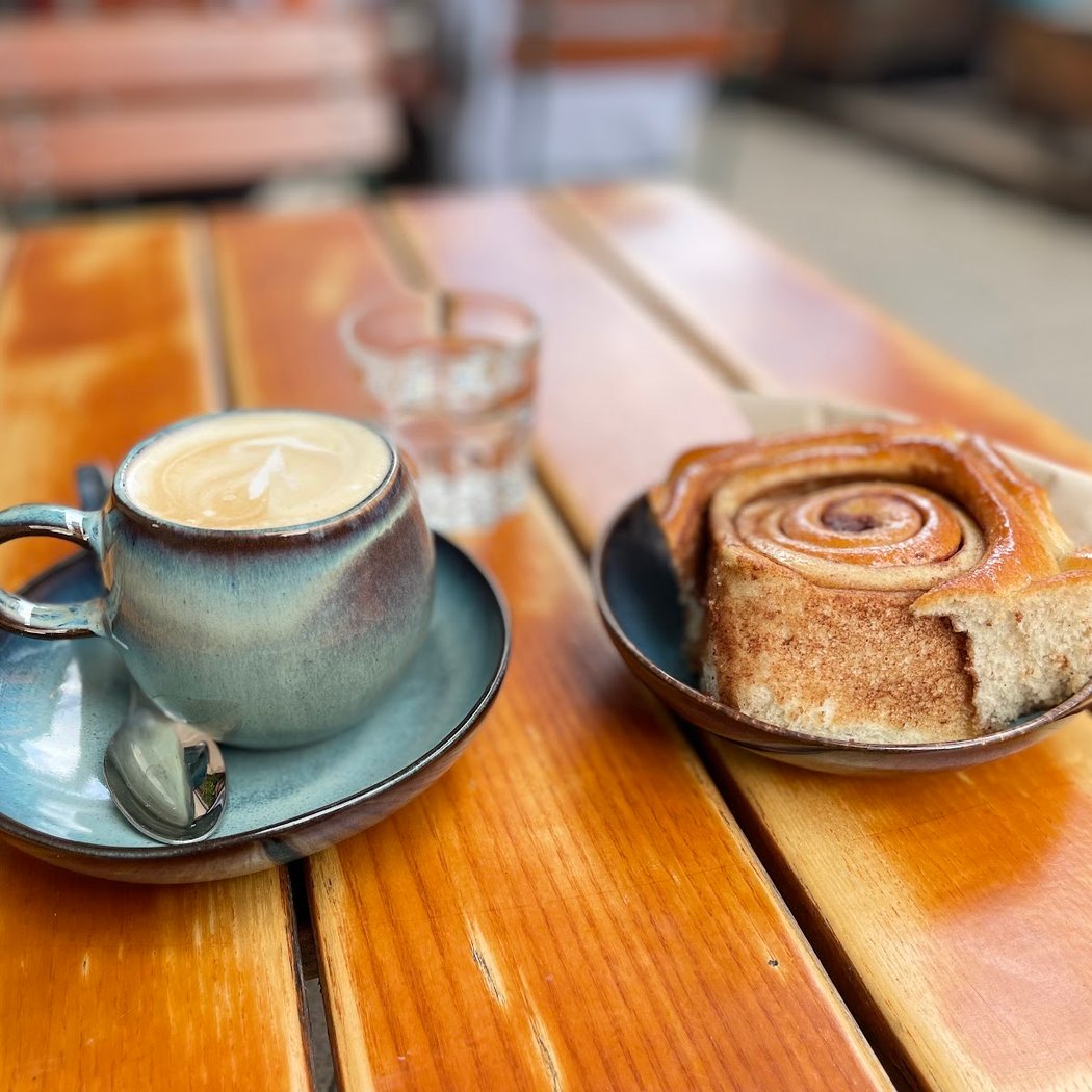 Cafe Lozzi