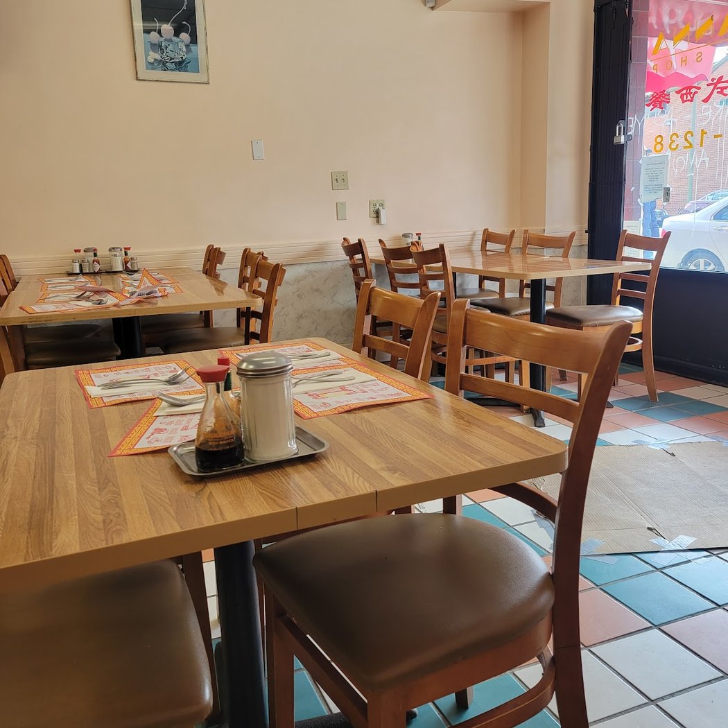 Saint Anna Coffee Shop 2