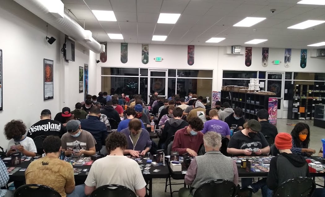 Card Shop Santa Clara 3
