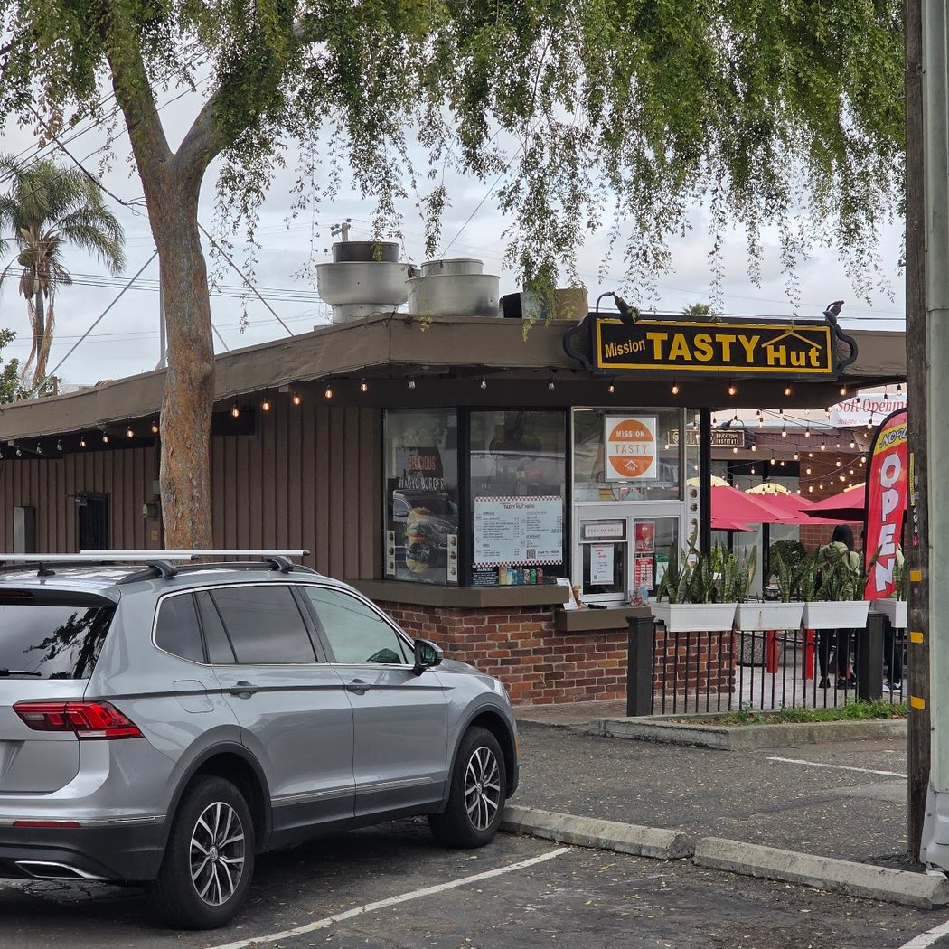 Mission Tasty Hut 3