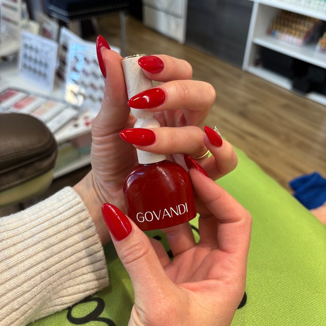 Green Beauty Nails and Spa 1