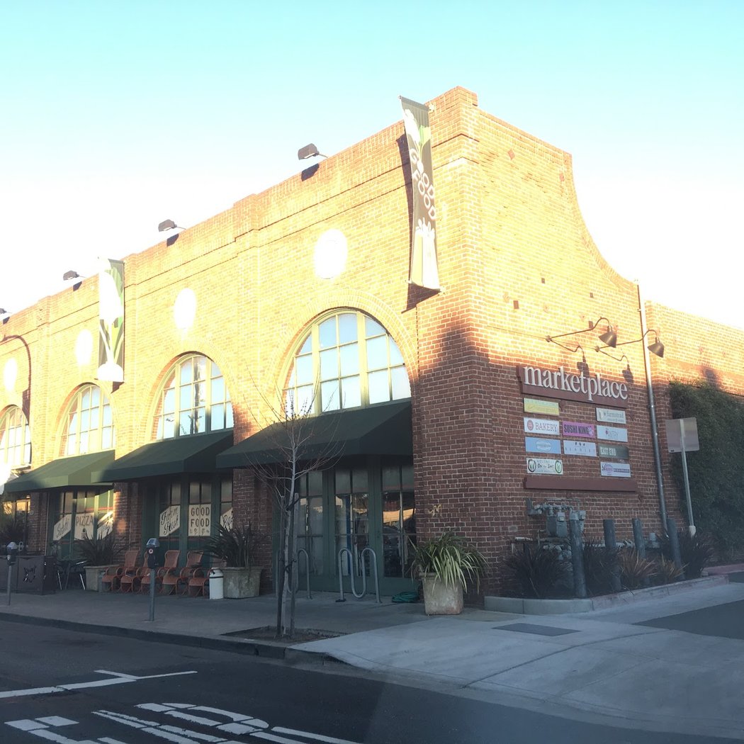 Alameda Marketplace 3