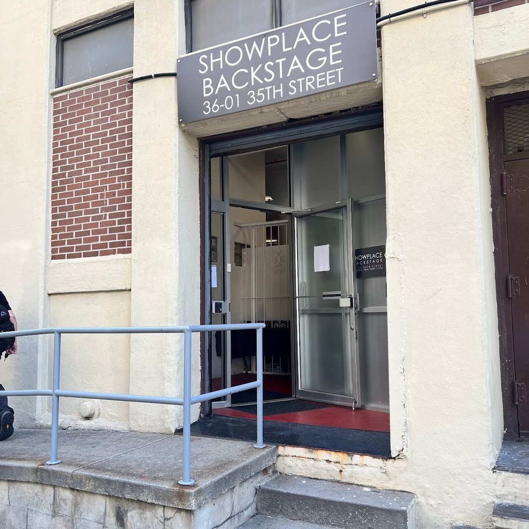 Showplace Tag Sale 2