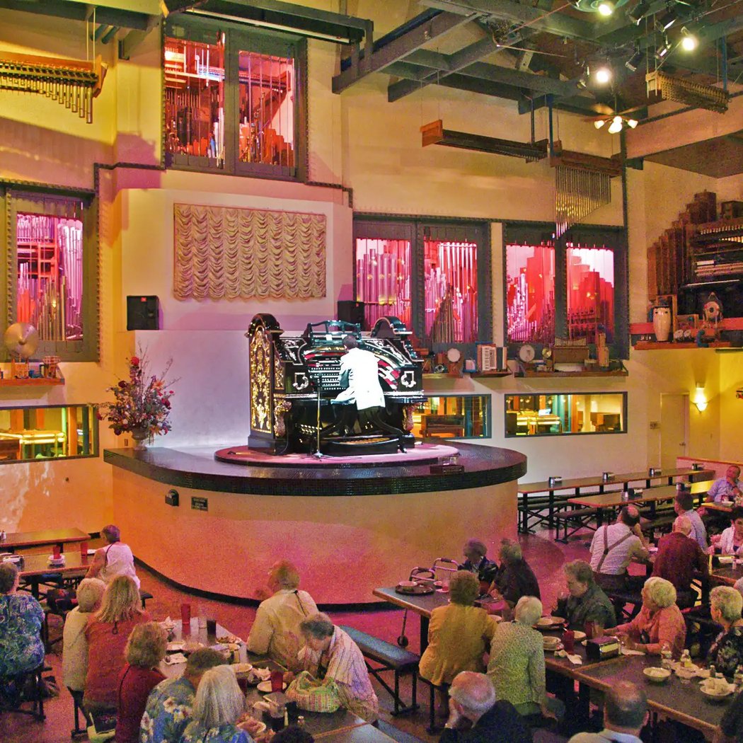 Christmas in July Food Drive & Mighty Wurlitzer Show 3
