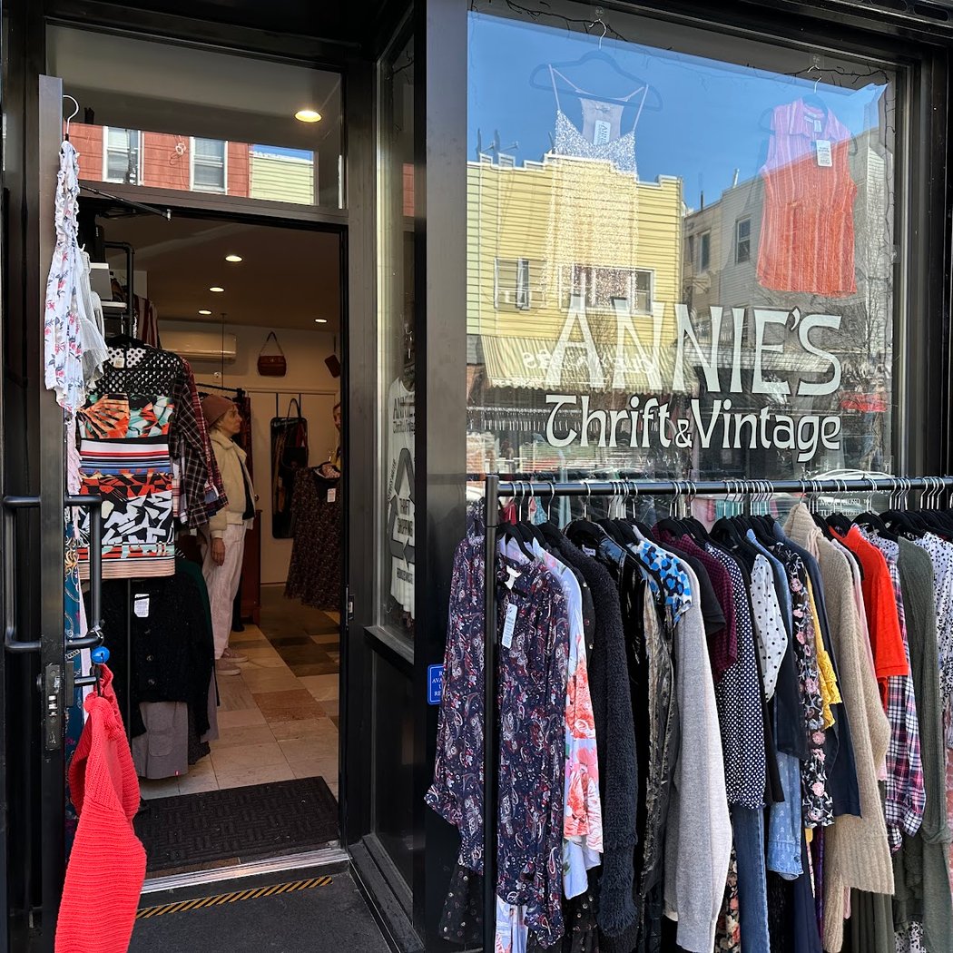 Annie's Thrift & Vintage 2