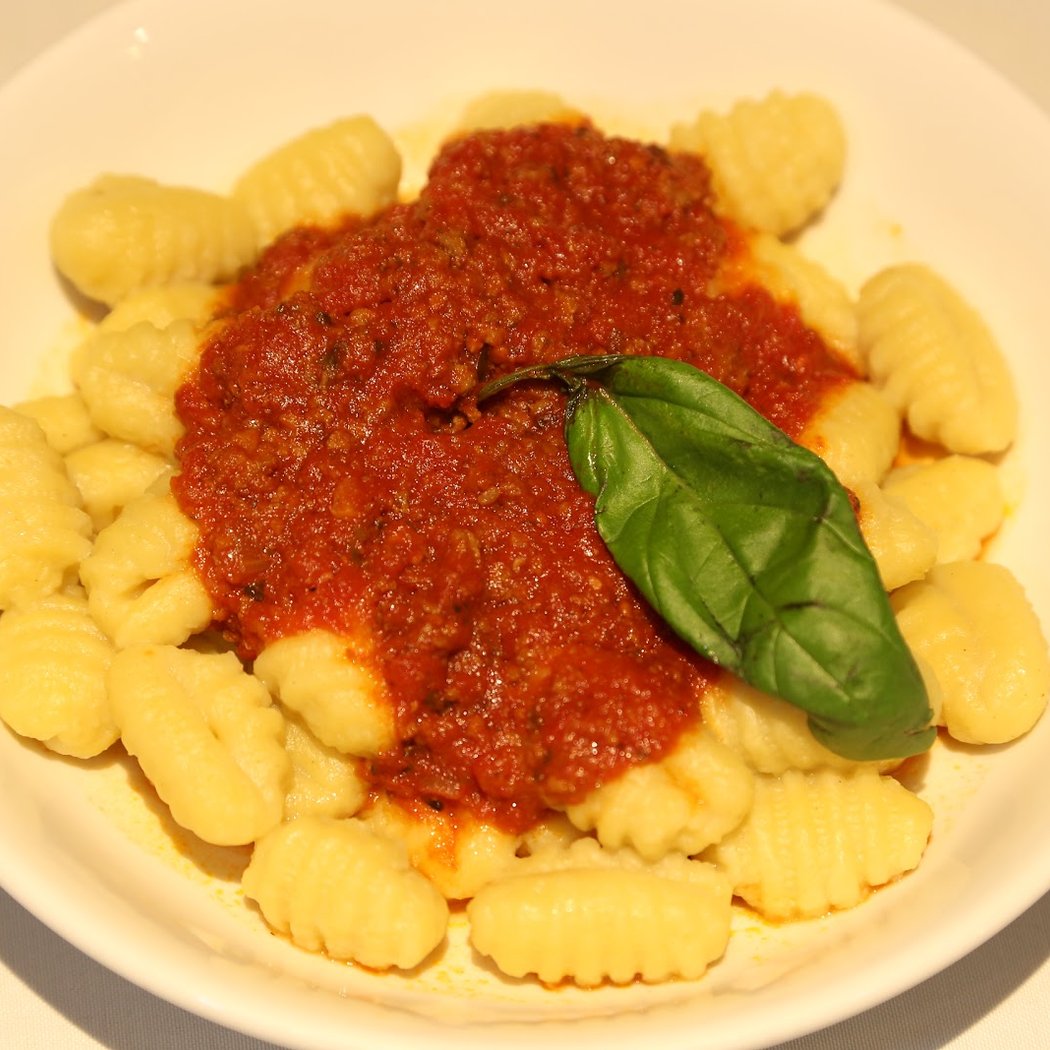 Papazzio Restaurant & Caterer 3