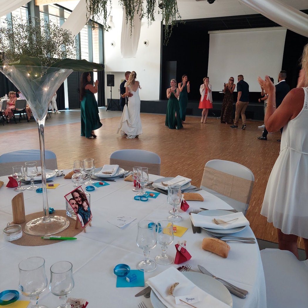 Salle ellipse 1