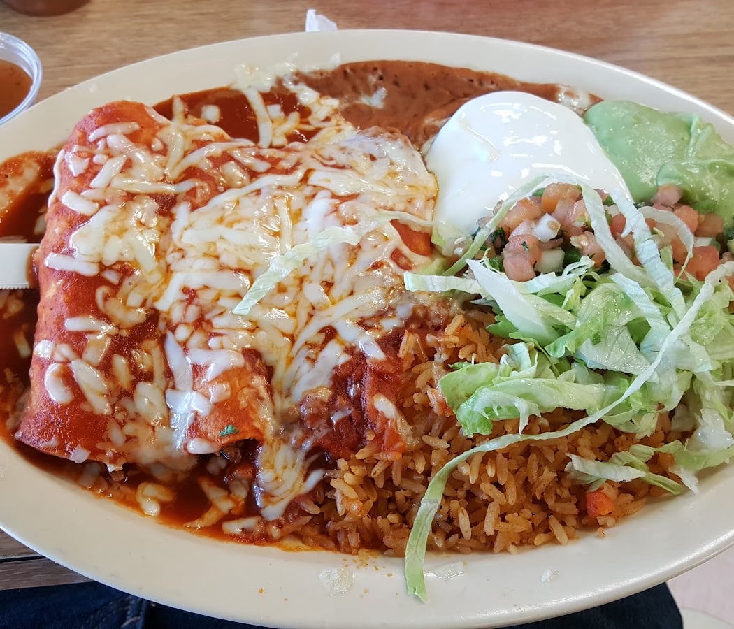 Taqueria Los Pericos 3