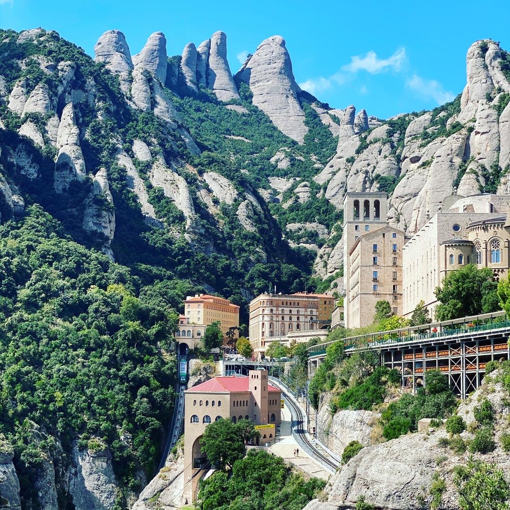 Montserrat 2