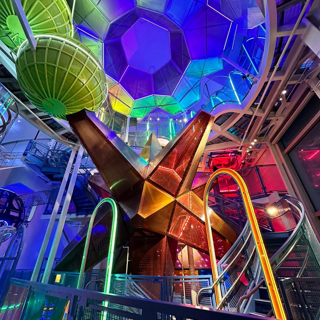 La Nube STEAM Discovery Center 2