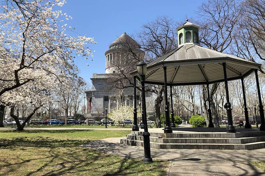 Sakura Park 4