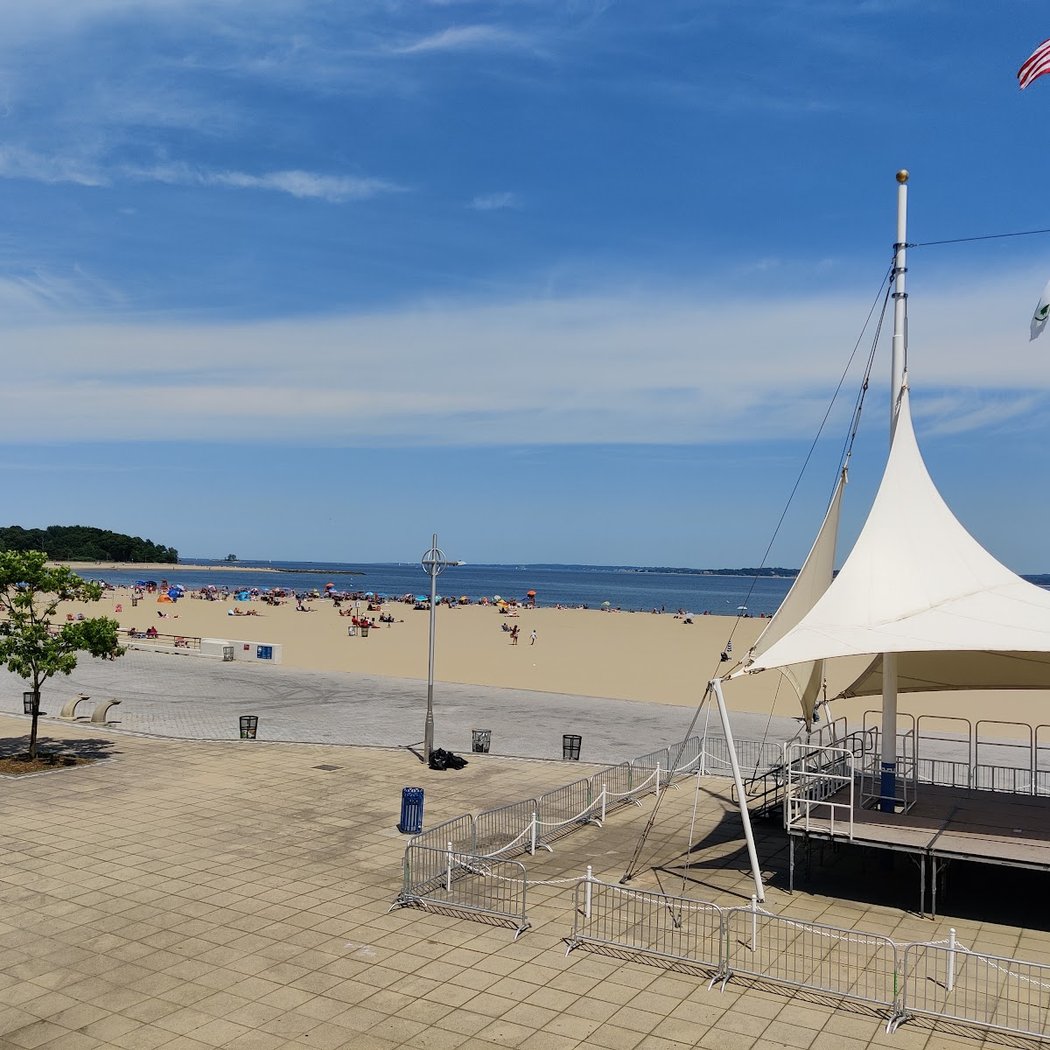 Orchard Beach Summer Activities 3