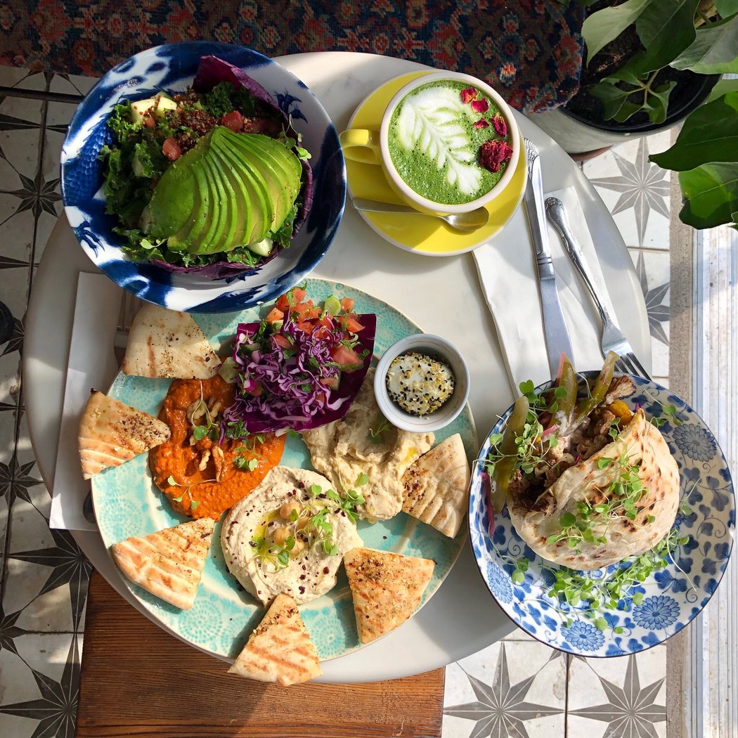 Cafe Alula 1