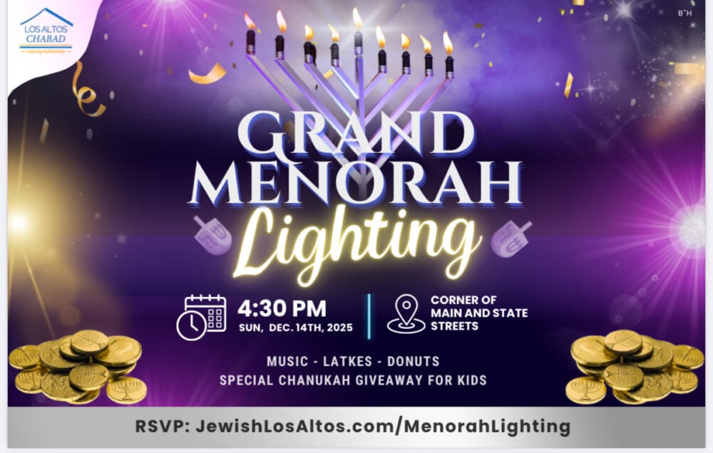 Grand Menorah Lighting 1