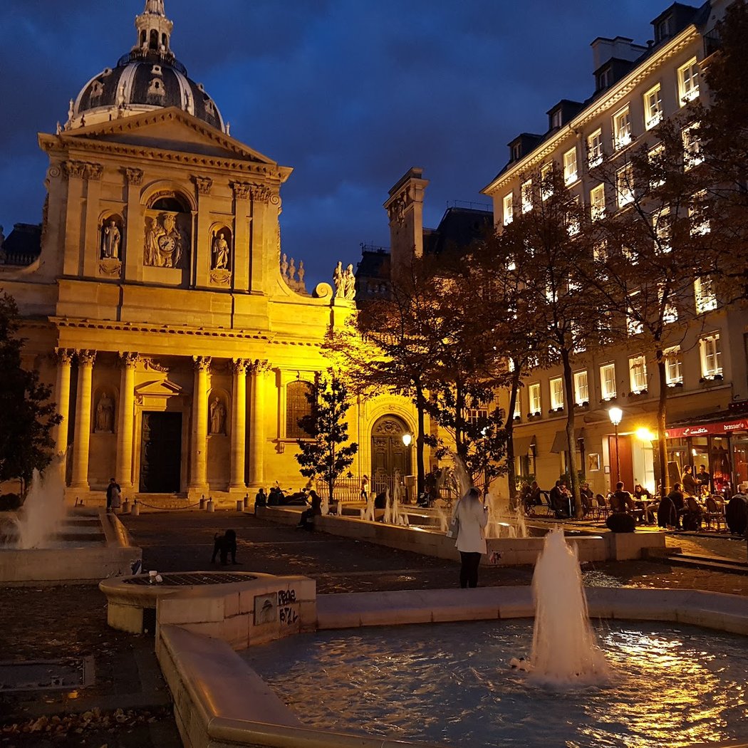 Pl. de la Sorbonne 3