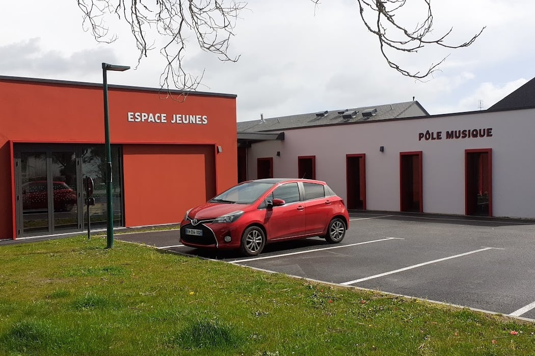 Espace Jeunes 2