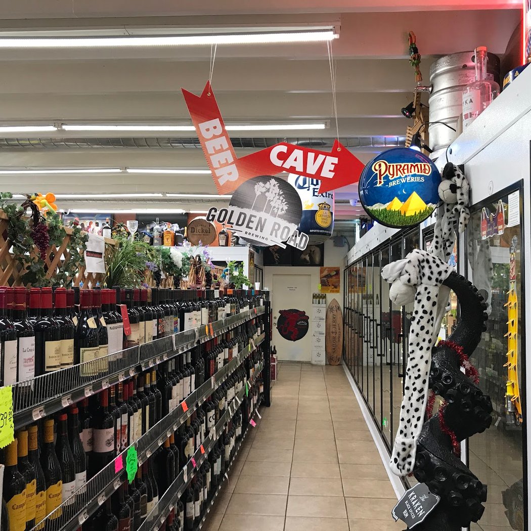 Uptown Market & Liquor Craft Beer 3
