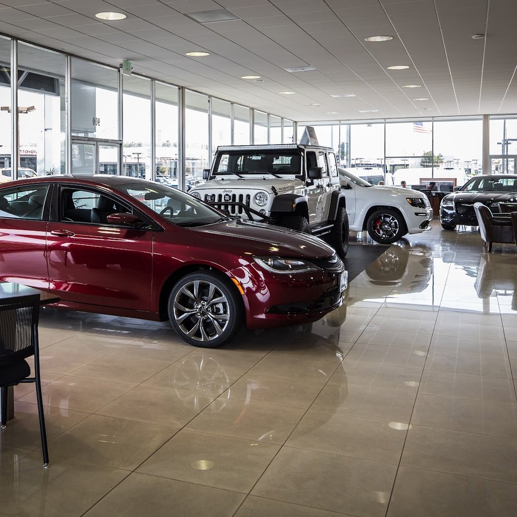 Normandin Chrysler Dodge Jeep Ram FIAT 3